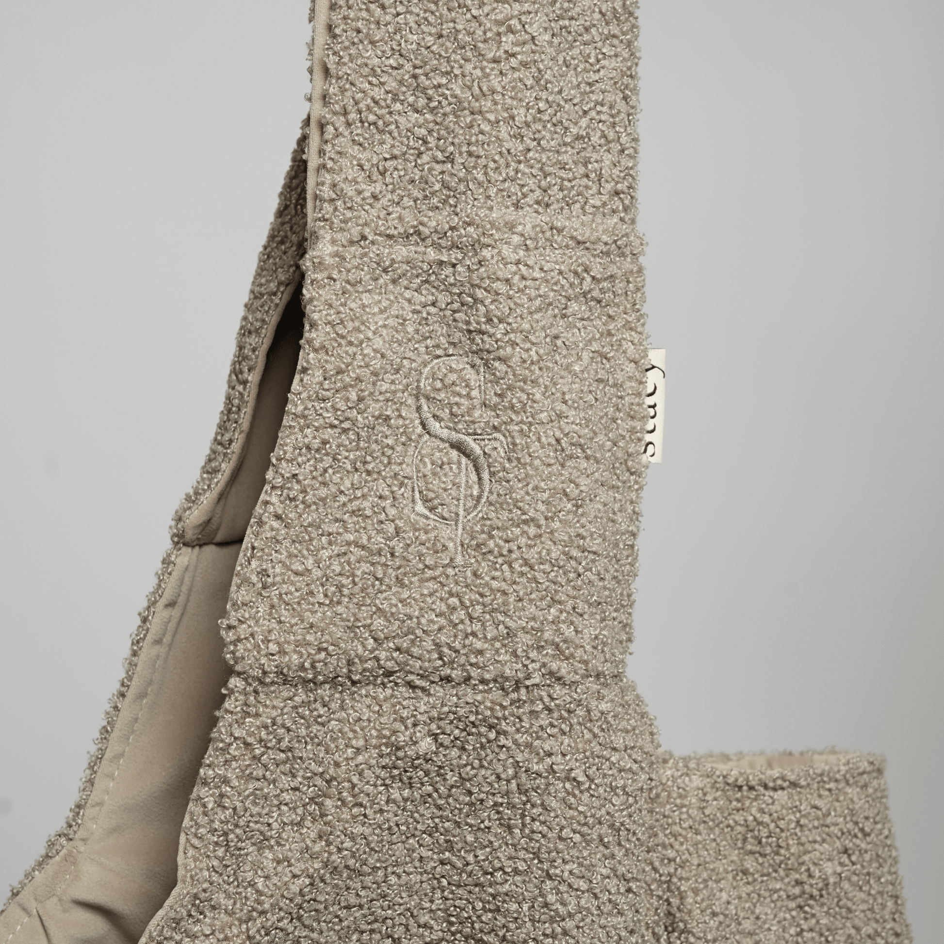 Staey Ava - koiran kantolaukku