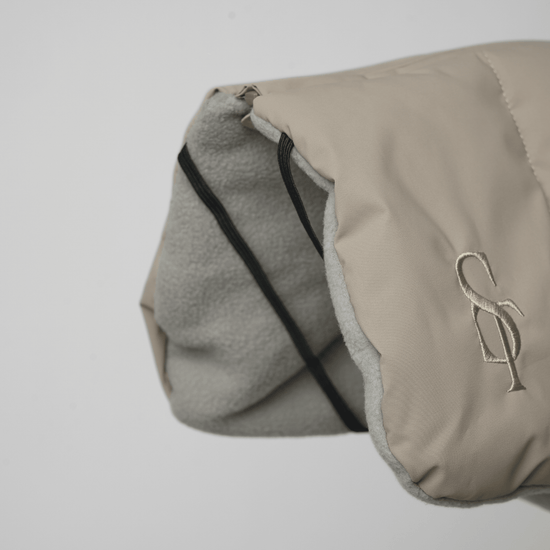 Staey Vera - koiran talvitakki valjailla, hiekka